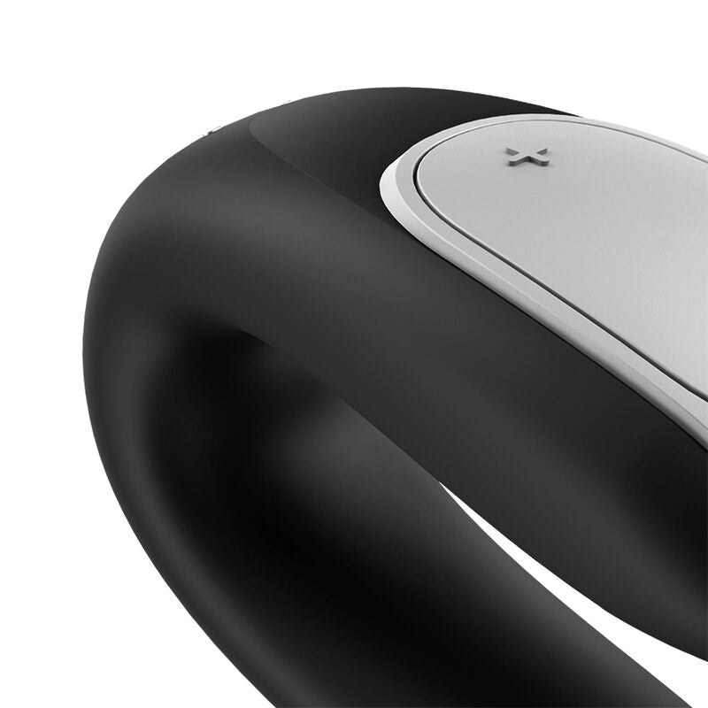 Double Fun – App-Enabled Couples Vibrator with Remote Black - SATISFYER